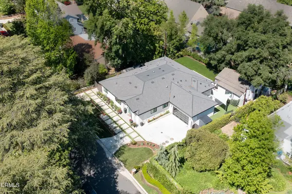 4428 Oakwood Avenue, La Canada Flintridge, CA 91011