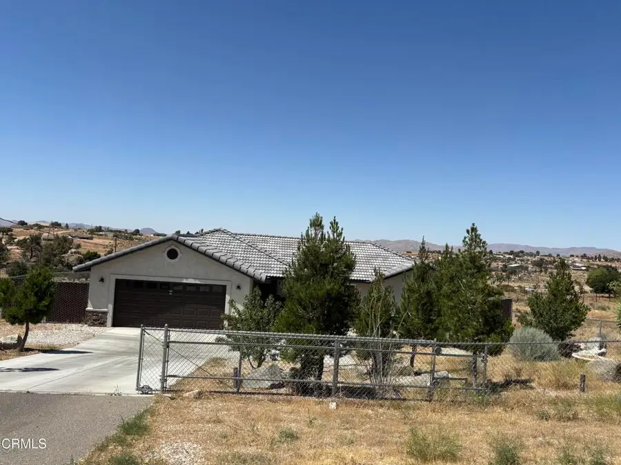 22422 Roundup Way, Apple Valley, CA 92308 - #3
