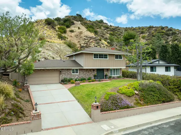 1740 Hillfair Drive, Glendale, CA 91208