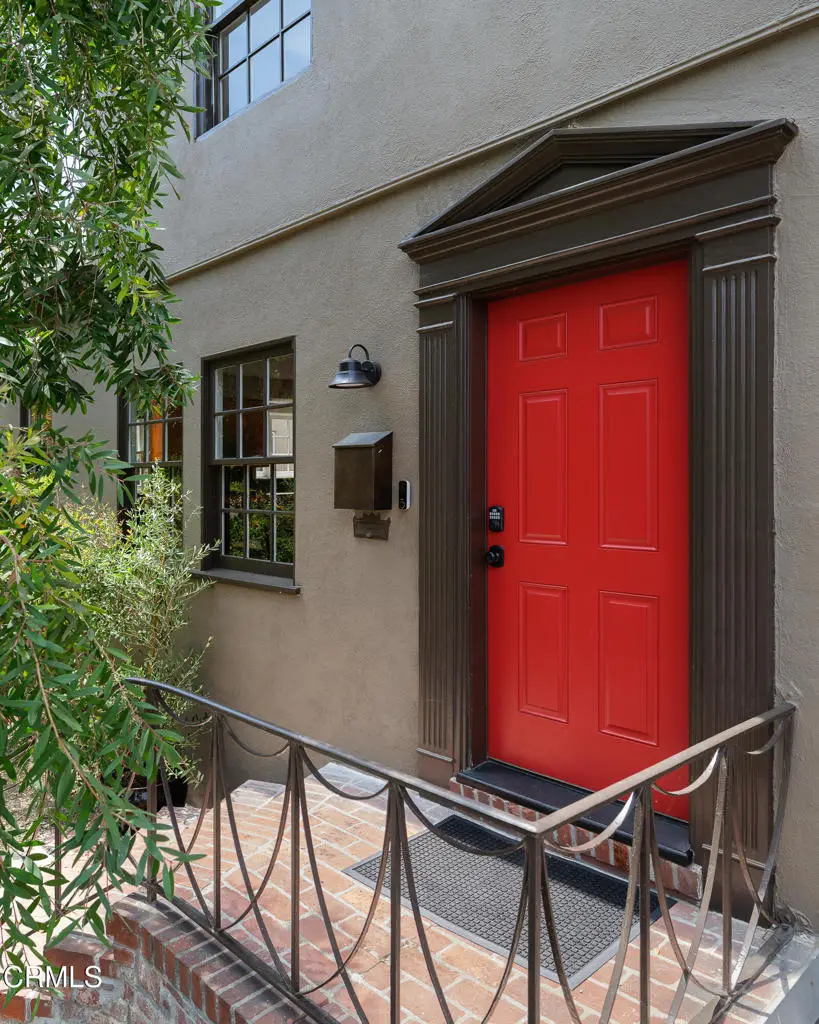 2377 W Silver Lake Drive, Los Angeles, CA 90039 - #3