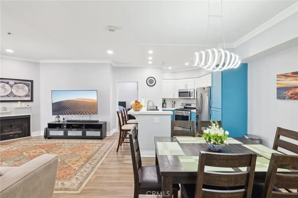 14914 Hamlin #104, Van Nuys, CA 91411 - Image #1