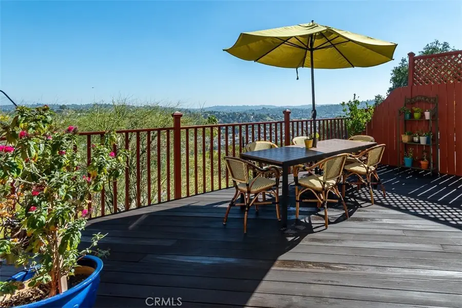 1404 Corona Drive, Glendale, CA 91205 - #2