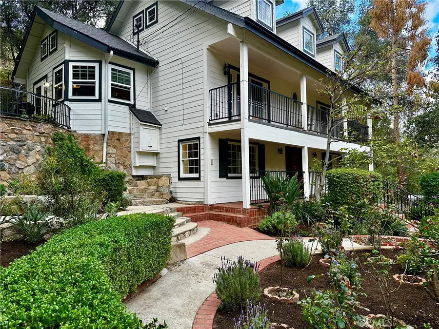 9729 Marcus Lane, Tujunga, CA 91042 - Image #3