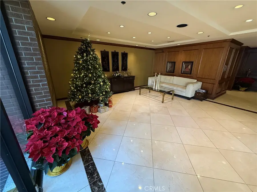 222 Monterey Road #206, Glendale, CA 91206 - Image #2