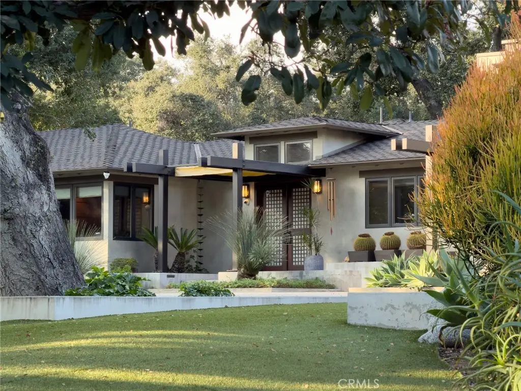 865 W Foothill, Arcadia, CA 91006 - #1