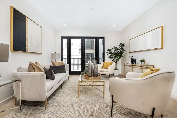 1333 S Orange Grove Avenue #401, Los Angeles, CA 90019