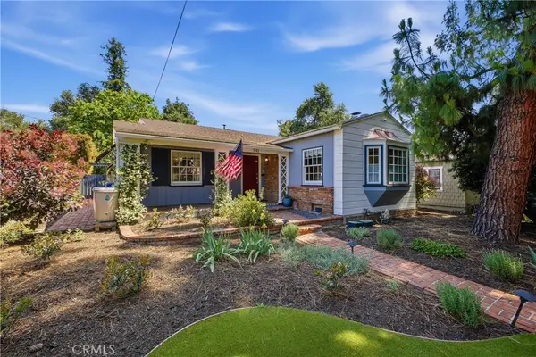 541 E Woodbury, Altadena, CA 91001