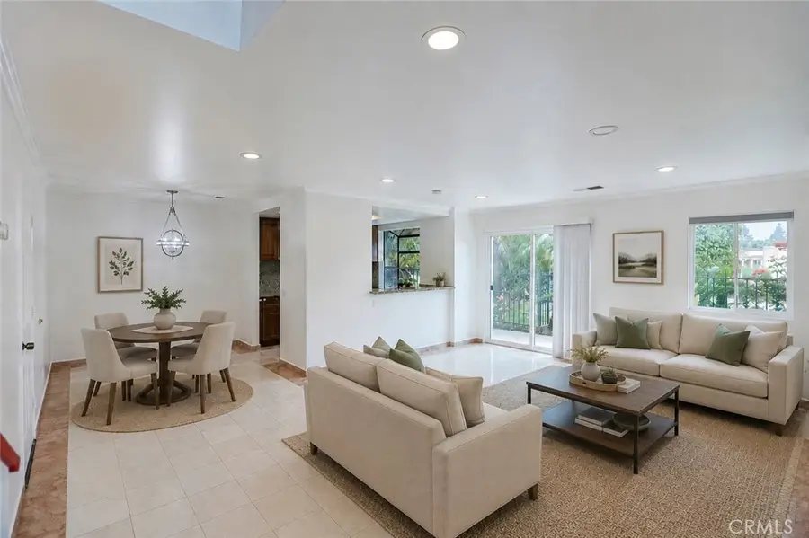 1230 S Barranca Avenue #F, Glendora, CA 91740 - #3
