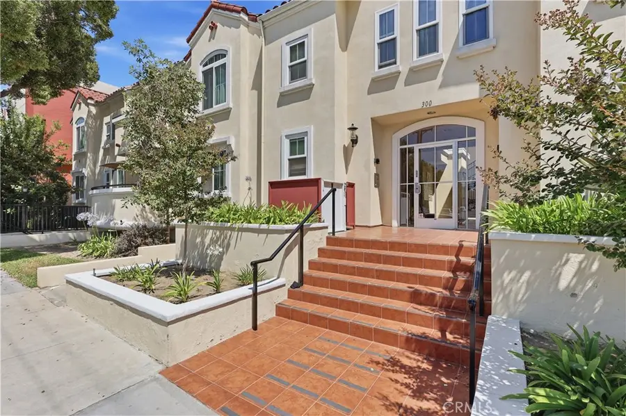 300 E Providencia #205, Burbank, CA 91502 - #2