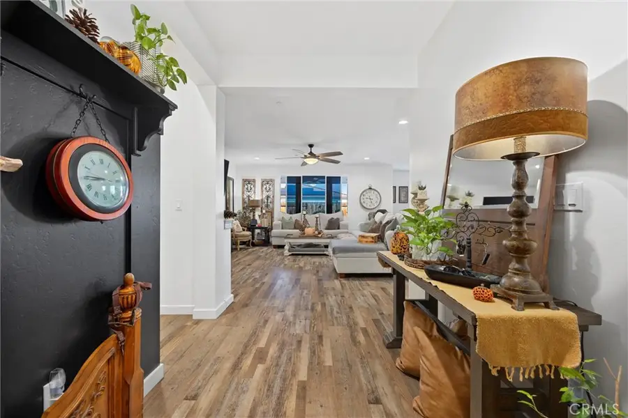 7600 Emerald Green, Bakersfield, CA 93313 - #3