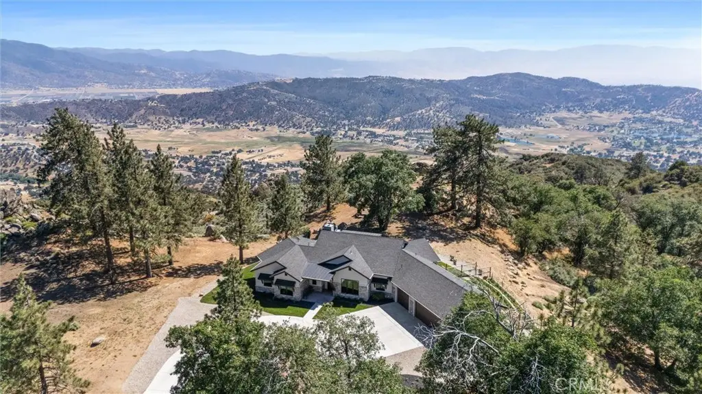 27300 Stirrup Way, Tehachapi, CA 93561 - #1