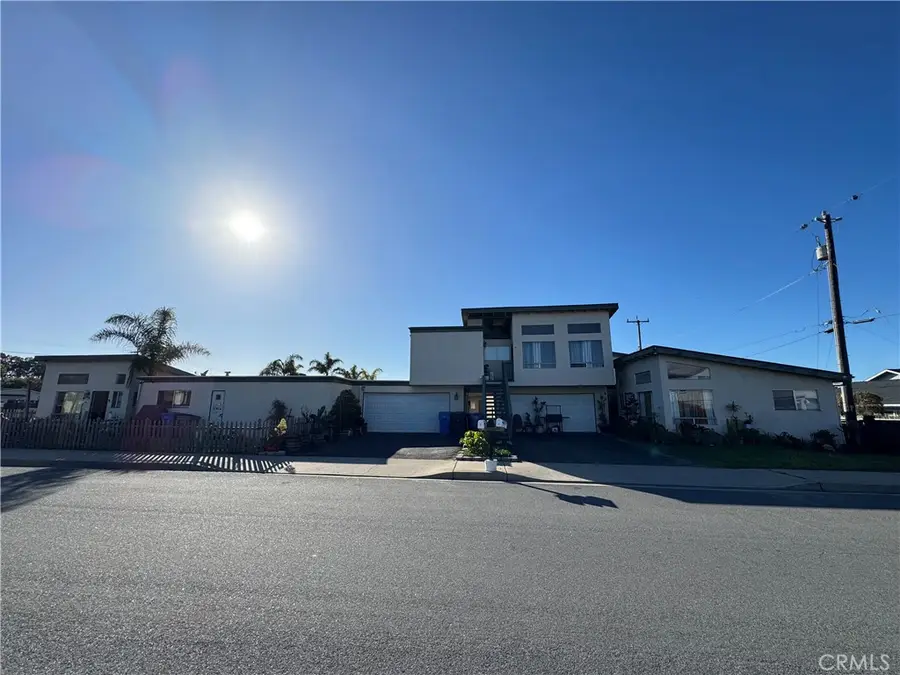 590 S 6th, Grover Beach, CA 93433 - #2