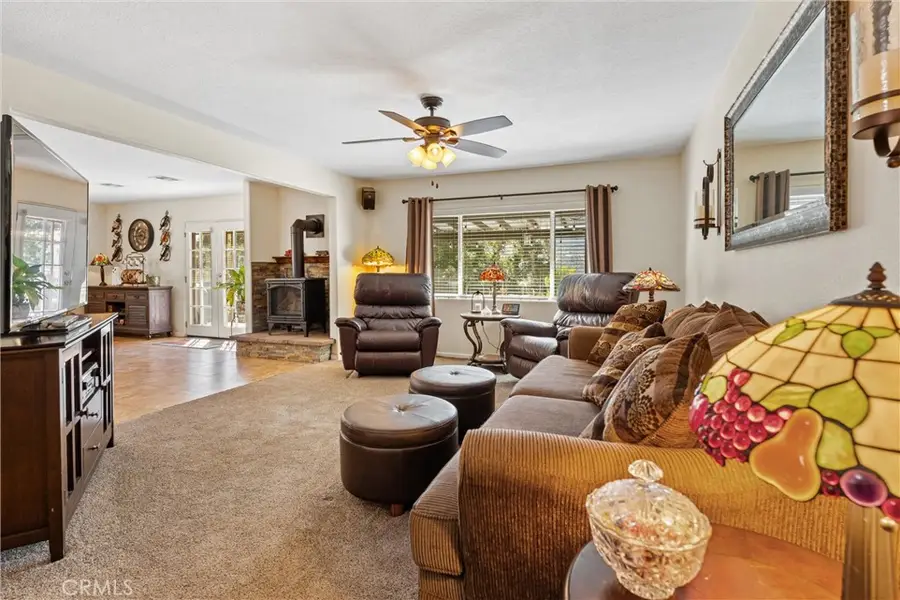 24351 Willow Pass Drive, Tehachapi, CA 93561 - #3