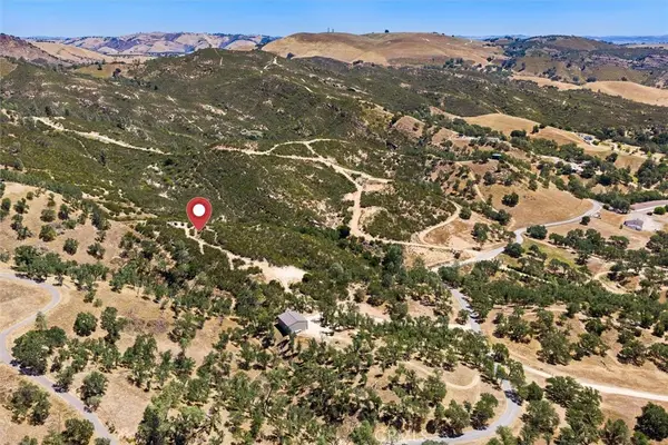 6240 Nacimiento Shores Road, Lake Nacimiento, CA 93426