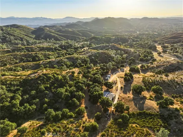 5885 Lion Ridge, Creston, CA 93432