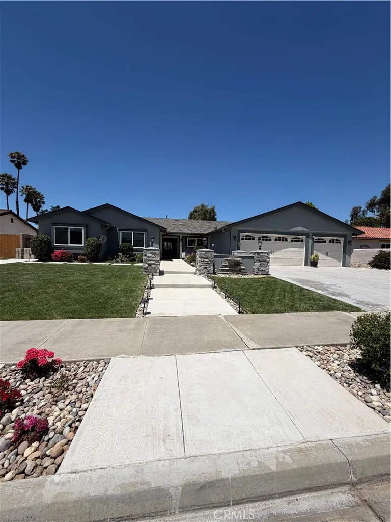 401 Meadowbrook Drive, Santa Maria, CA 93455 - #1