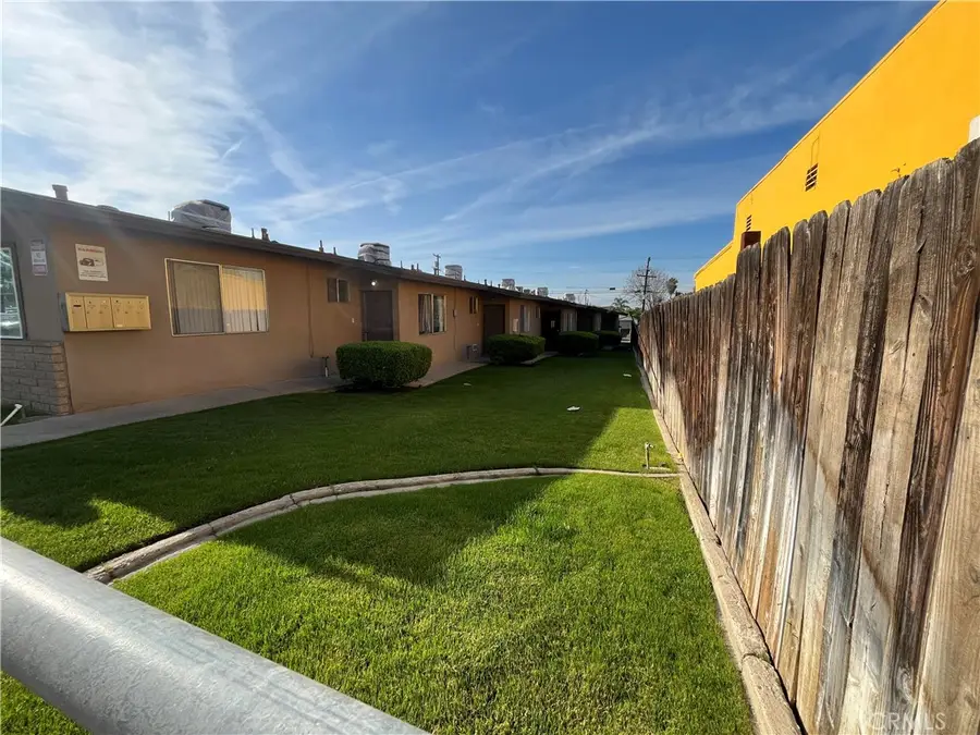 1911 Flower Street, Bakersfield, CA 93305 - #2