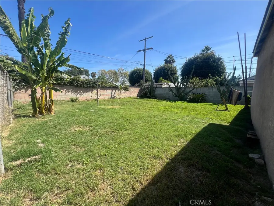 822 S Chester, Compton, CA 90221 - #3