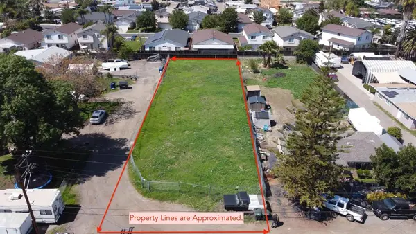 Pierre Way, El Cajon, CA 92021