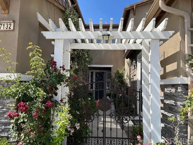 7132 Torrey Mesa Ct, San Diego, CA 92129 - #3