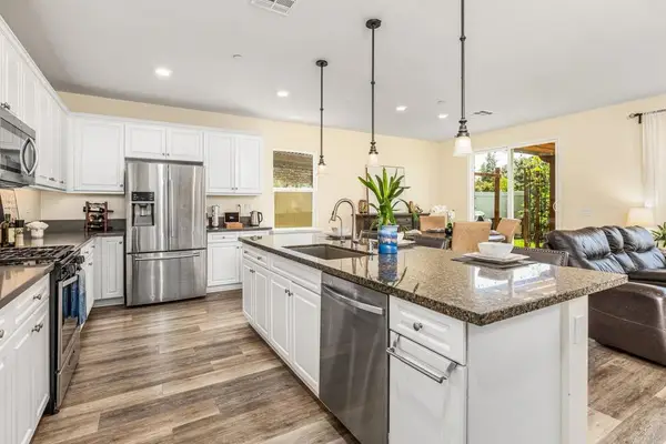 2910 Lucia Jade Loop, San Diego, CA 92139