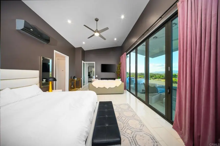 42950 Ivy Street, Murrieta, CA 92562 - #3