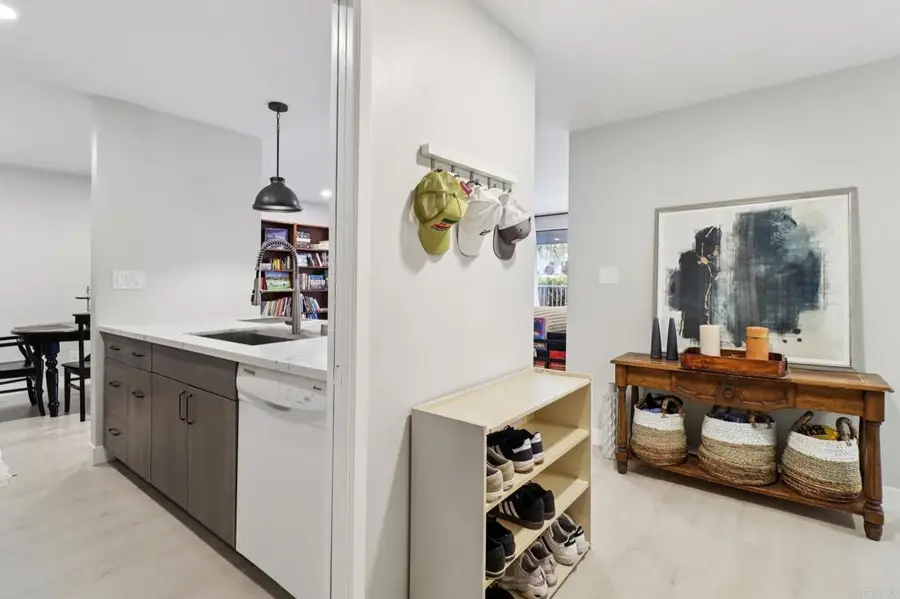 2348 La Costa Ave #202, Carlsbad, CA 92009 - Image #2