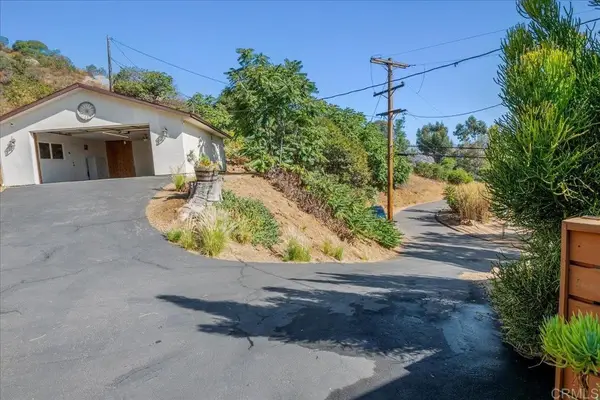 11694 Hi Ridge Road, Lakeside, CA 92040