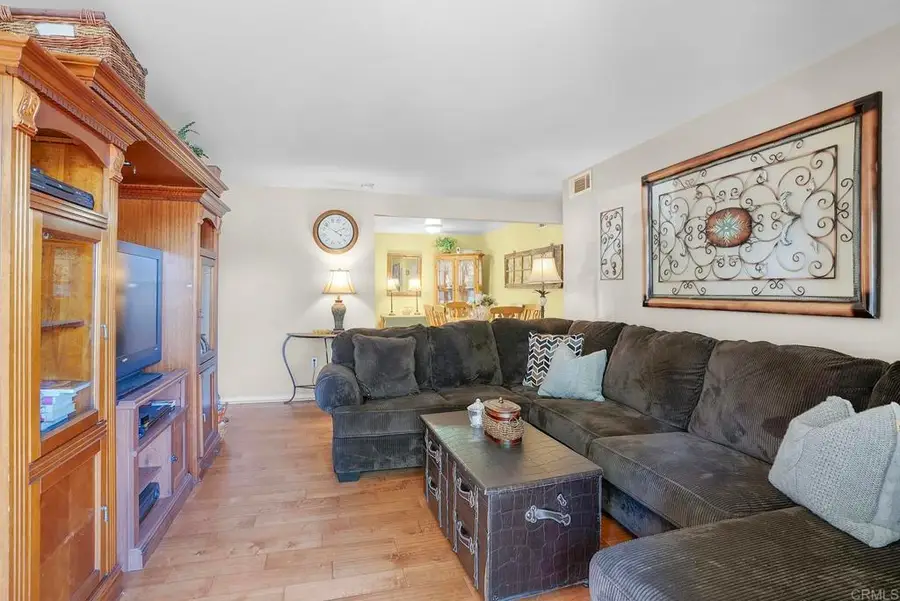 2536 White Oak Place #1, Escondido, CA 92027 - Image #3