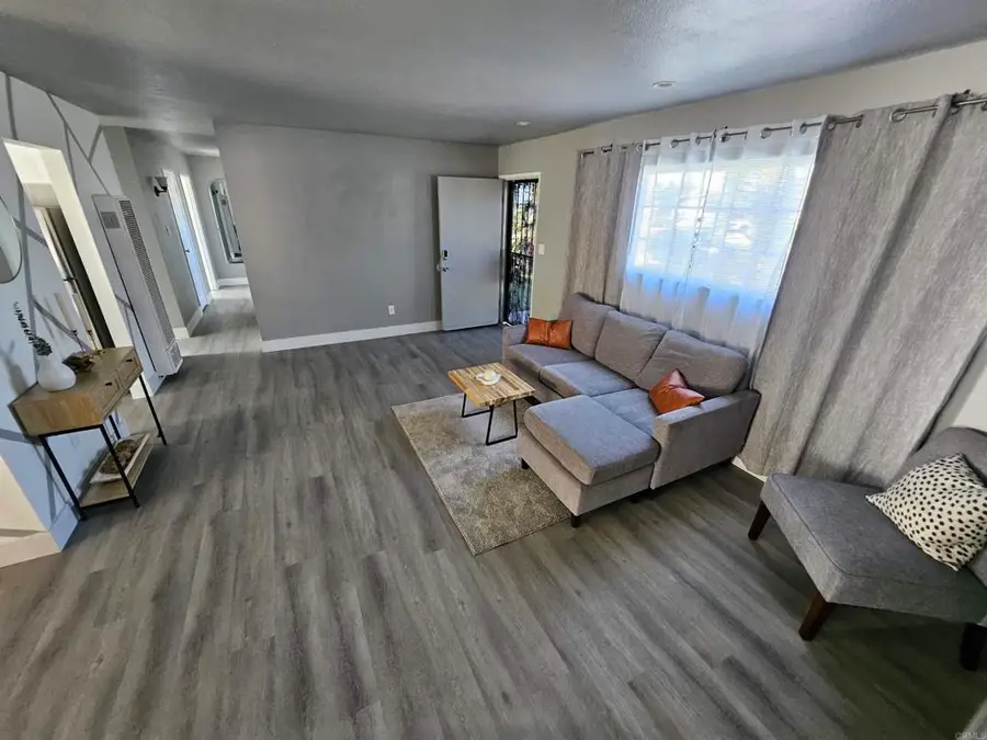 96 E Palomar Street, Chula Vista, CA 91911 - Image #3