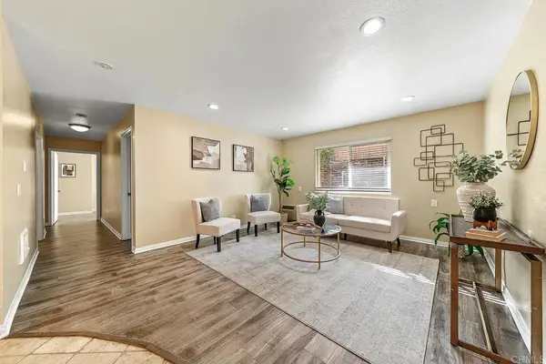 9860 Dale Avenue #D2, Spring Valley, CA 91977