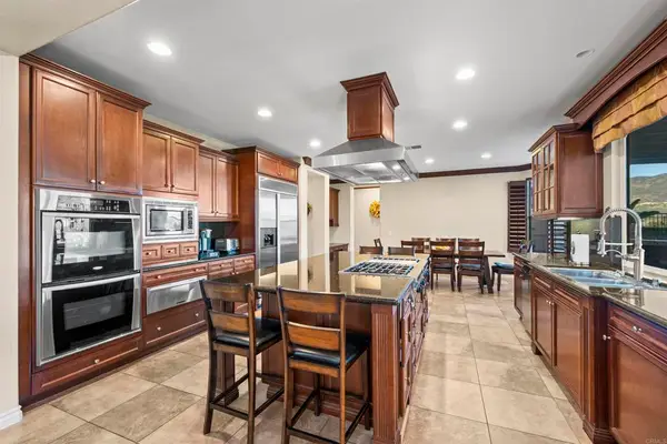 739 Agua Vista Dr, Chula Vista, CA 91914