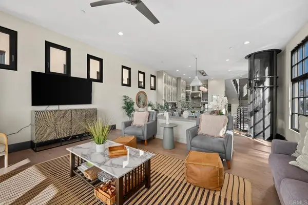 907 S Tremont Street, Oceanside, CA 92054