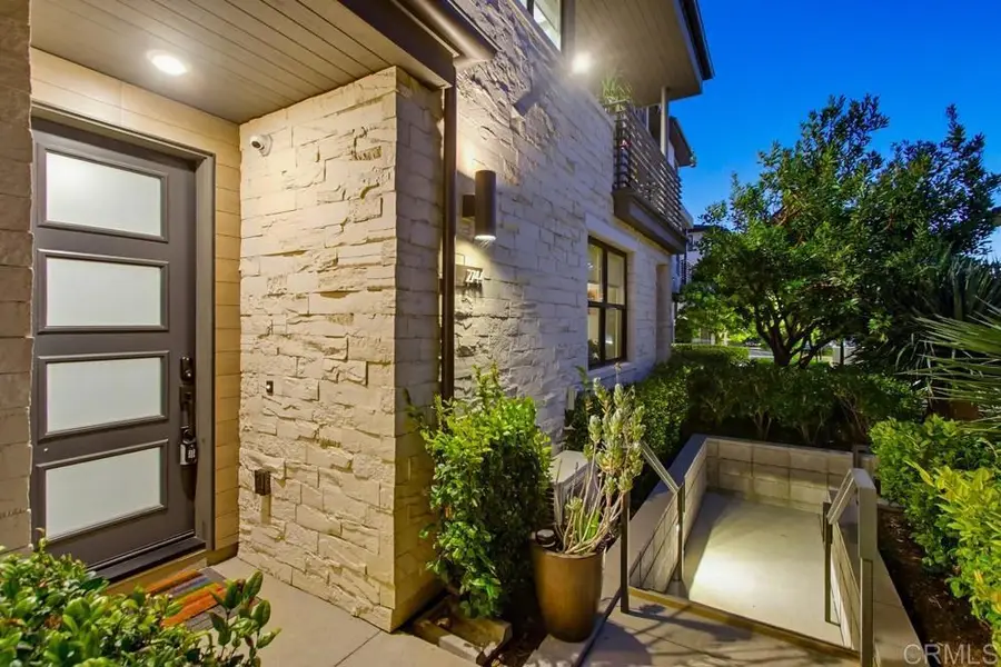 2744 Via Alta Place, San Diego, CA 92108 - #3