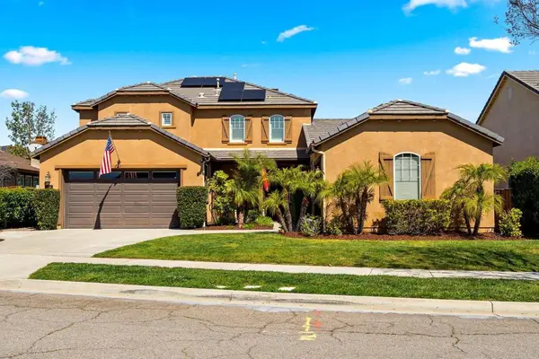 448 Kennedy Court, Escondido, CA 92027