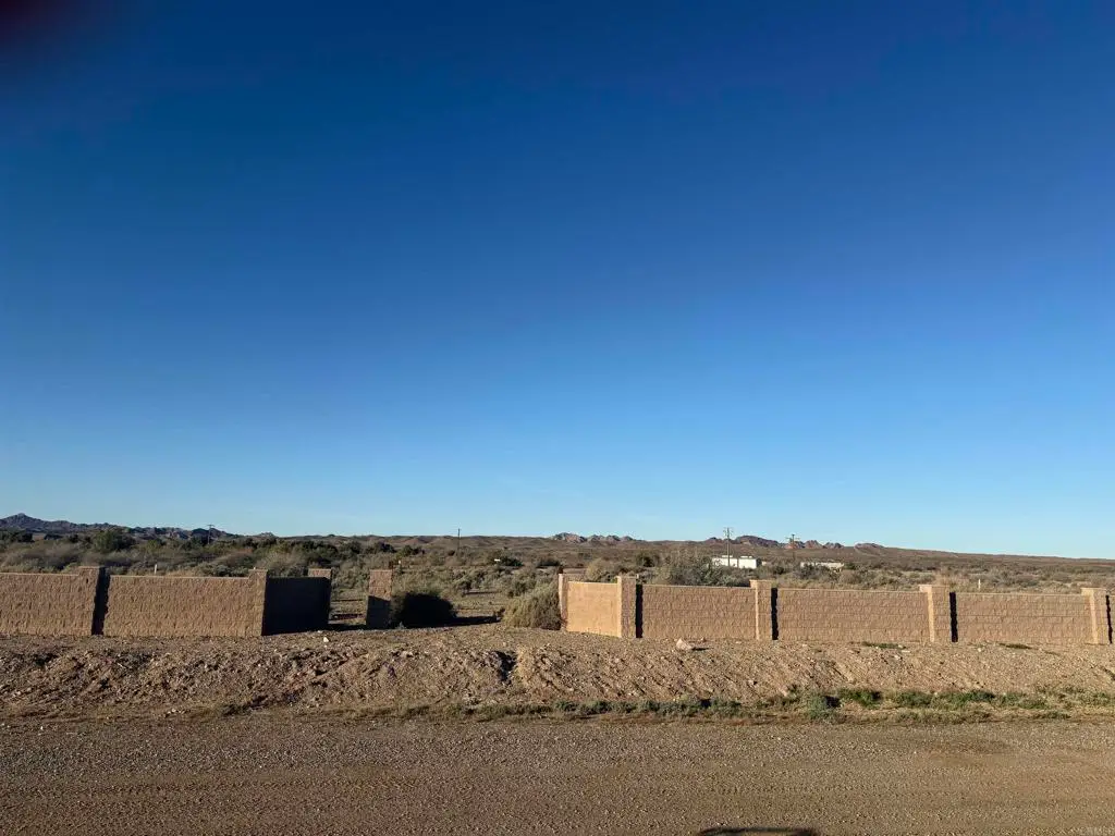 2657 Rio Hacienda Way, Palo Verde, CA 92266 - #1