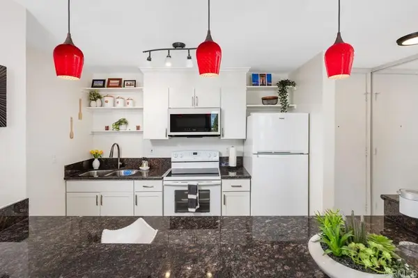 3050 Rue Dorleans #462, San Diego, CA 92110