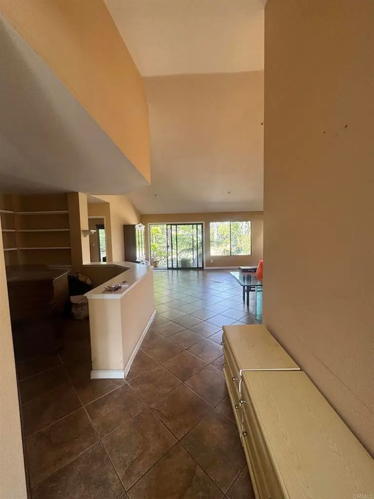 1786 Spyglass, Vista, CA 92081 - #2