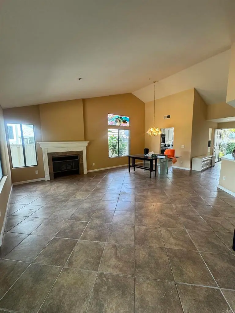 1786 Spyglass, Vista, CA 92081 - #3