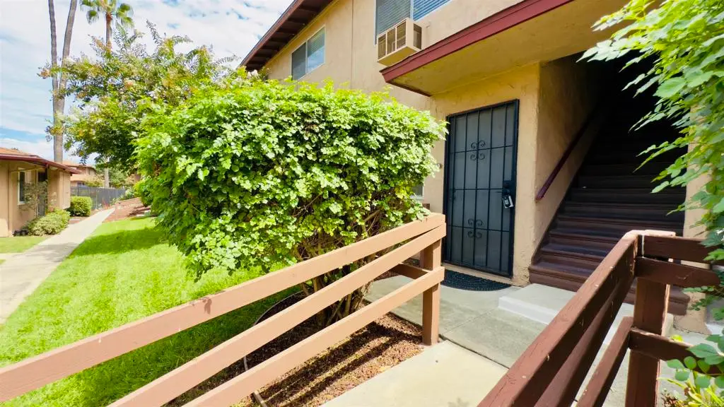 9719 Wintergardens Blvd., Lakeside, CA 92040 - #1