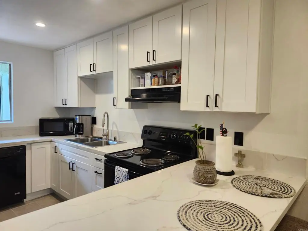 170 E Street #D5, Chula Vista, CA 91910 - #1