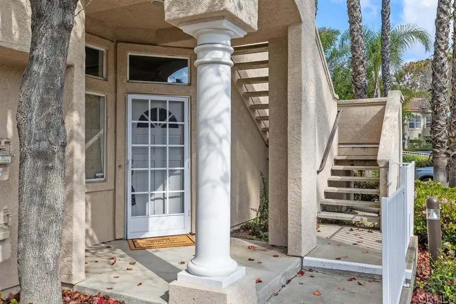 11182 Portobelo #1/2, San Diego, CA 92124 - #2