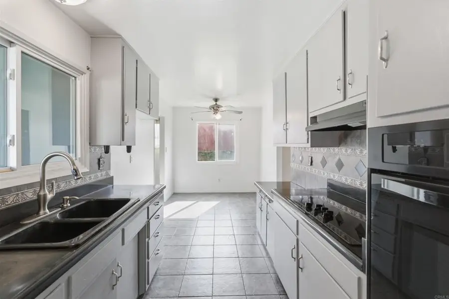 4975 Loris Street, San Diego, CA 92105 - #3