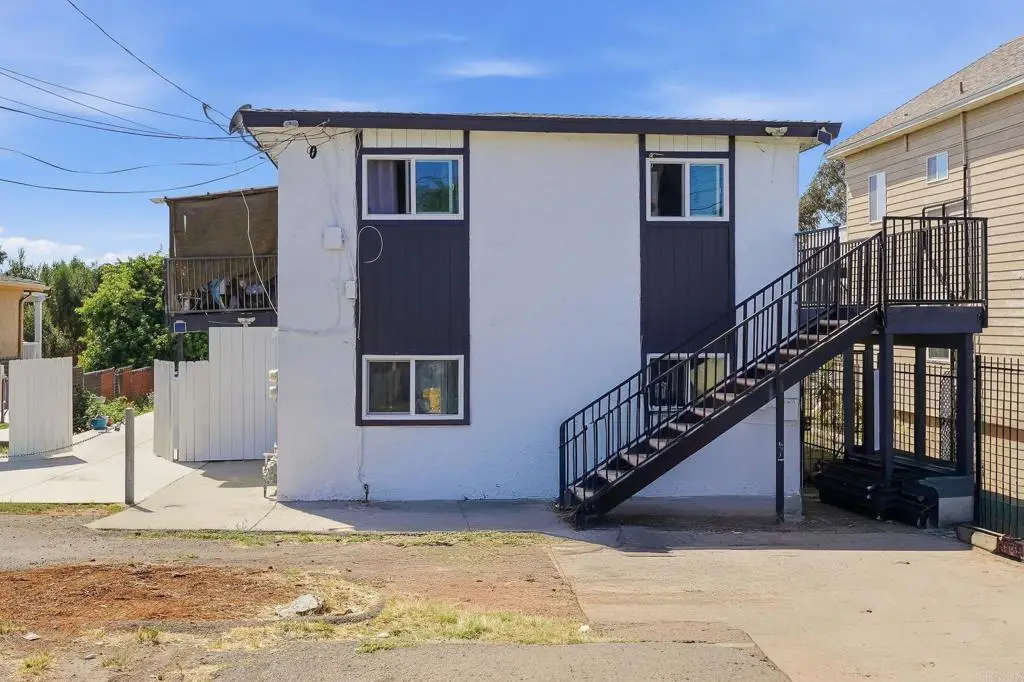 36 1/2 35th Street, San Diego, CA 92102 - #1