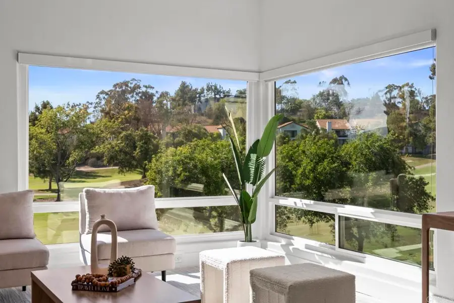 12122 Royal Birkdale Row #303, San Diego, CA 92128 - #2