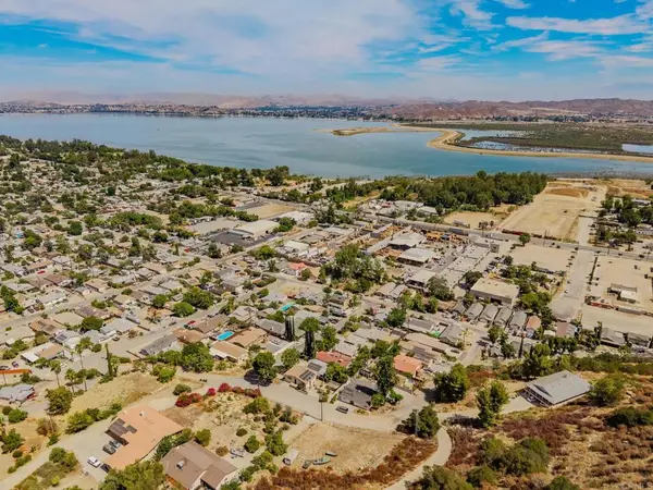 33200 Benner Street, Lake Elsinore, CA 92530