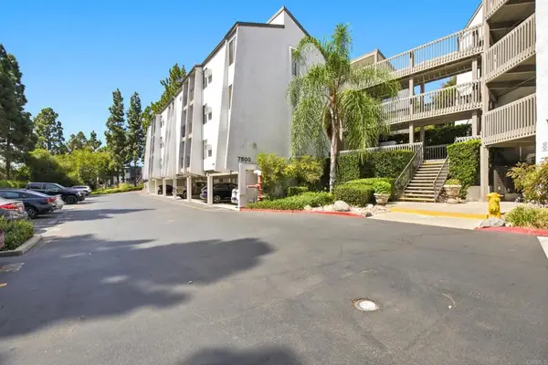 7500 Parkway Drive #207, La Mesa, CA 91942