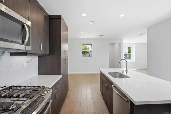 951 Camino Aldea, Chula Vista, CA 91913