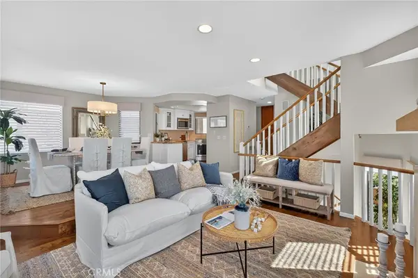 444 30th Street, Manhattan Beach, CA 90266