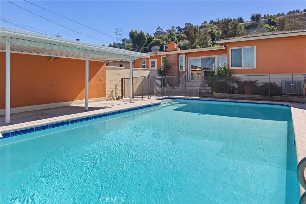 5629 Brushton, Los Angeles, CA 90008 - #1